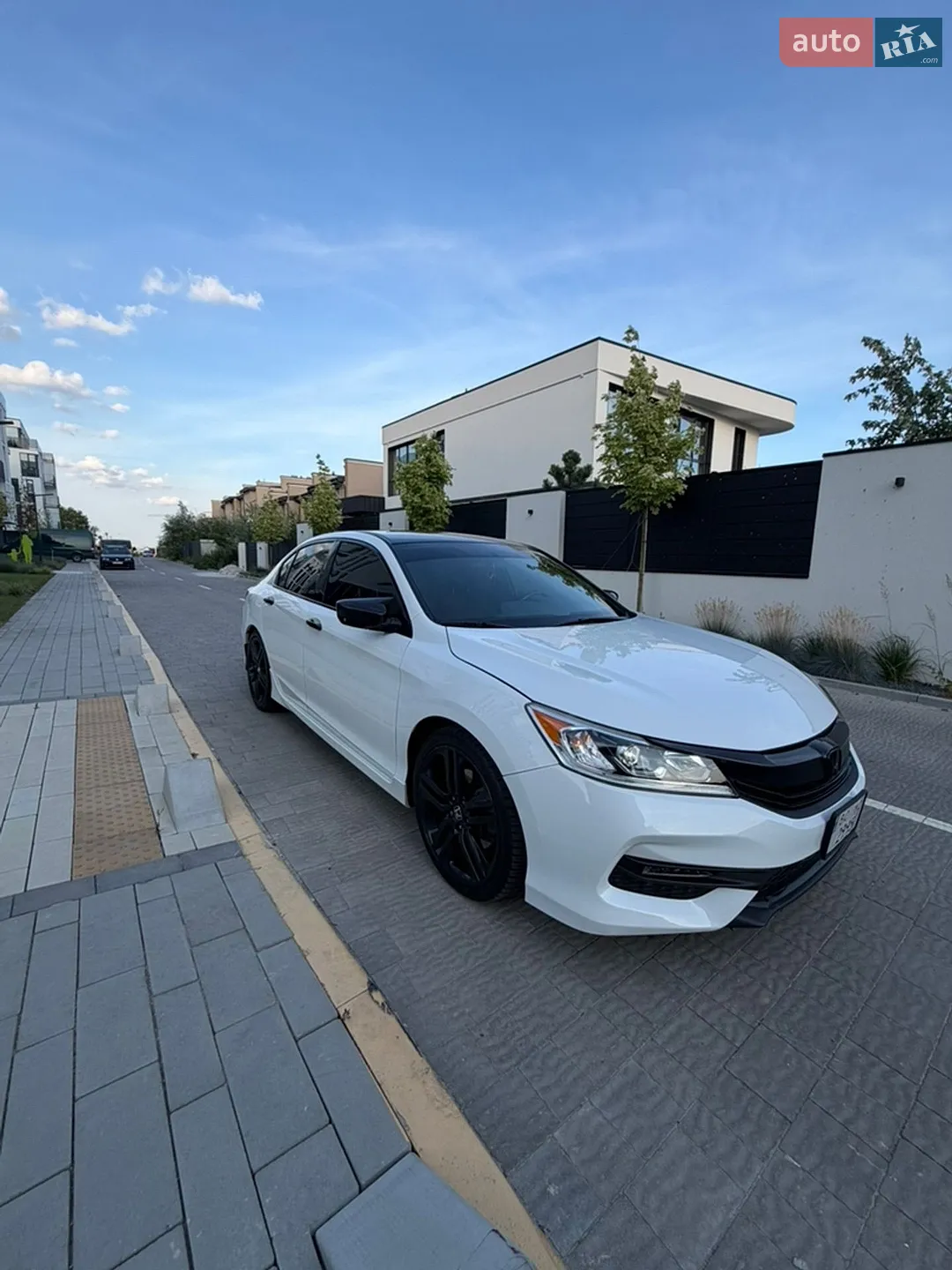 2016 Honda Accord - мініатюра 25