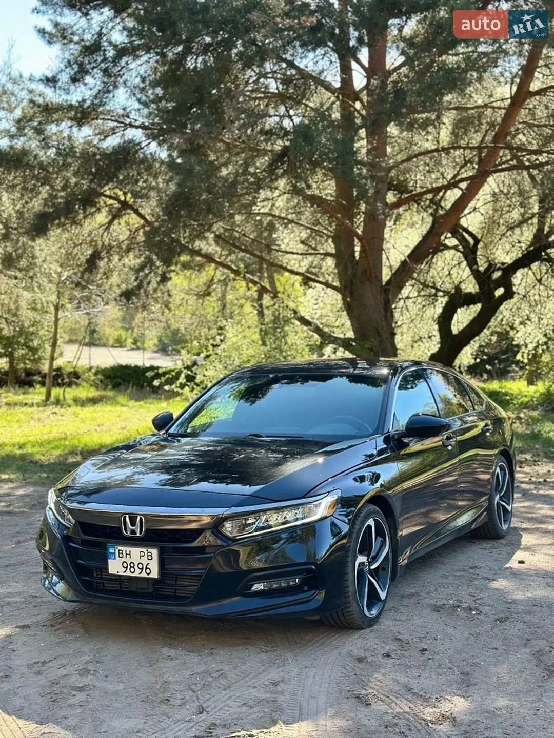 2018 Honda Accord - фото 1