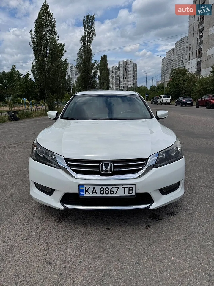2015 Honda Accord - мініатюра 16