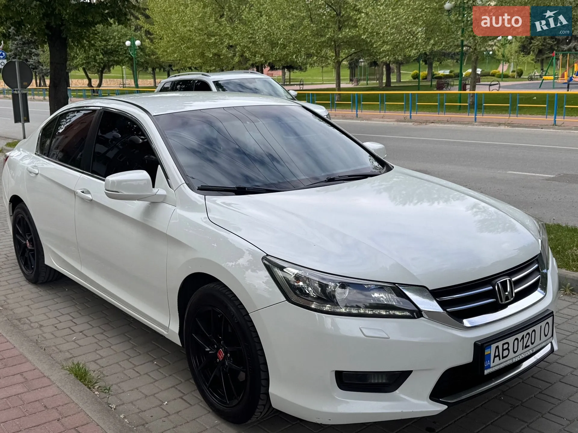 2013 Honda Accord - мініатюра 3
