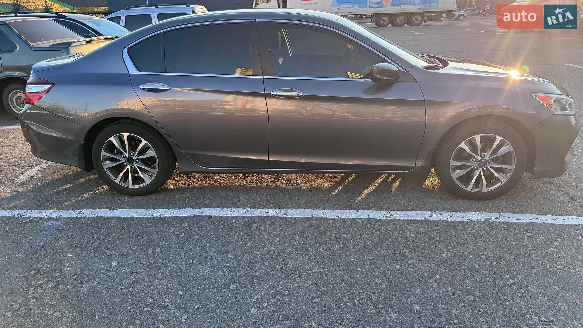 2017 Honda Accord - мініатюра 5