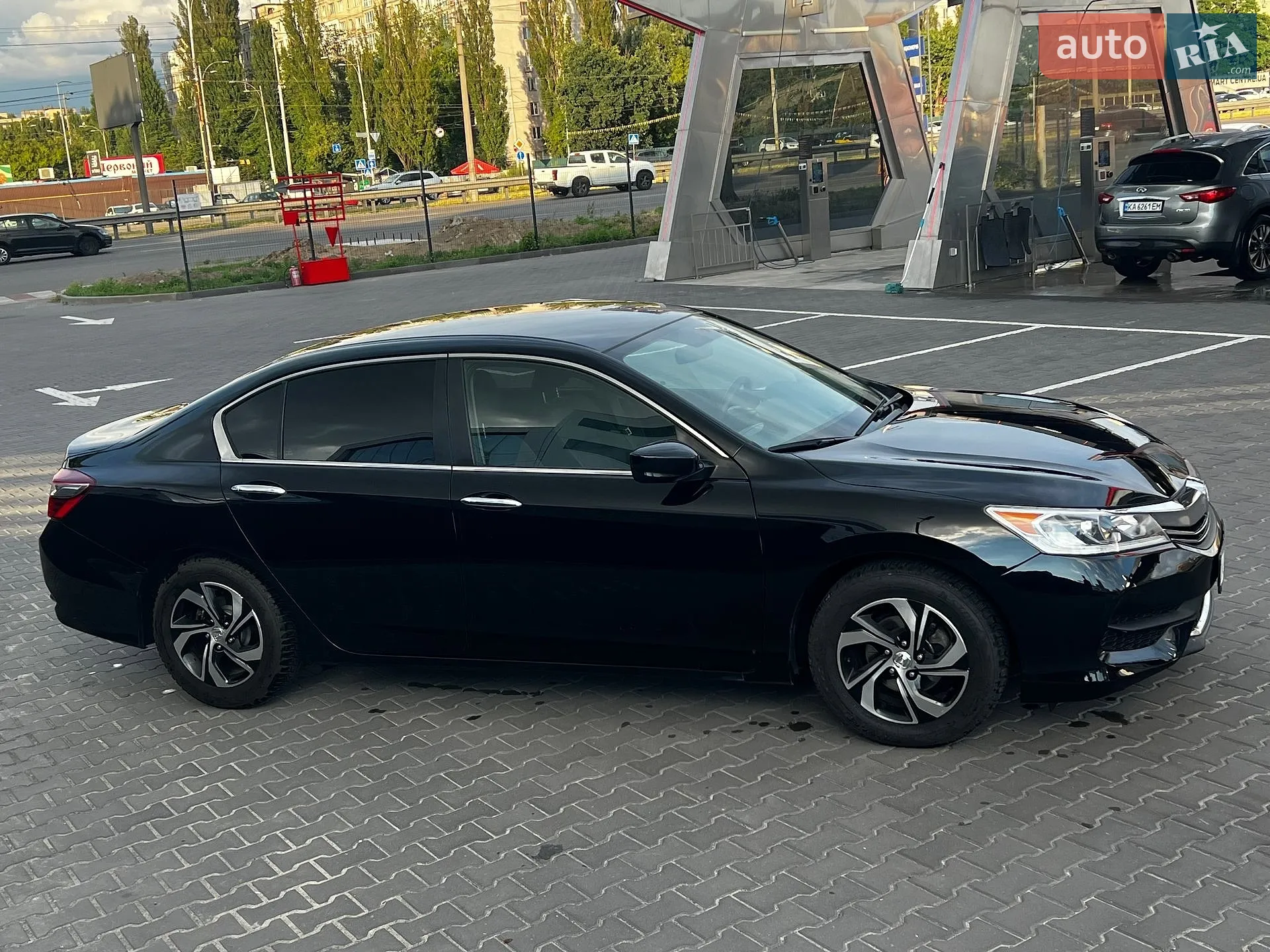 2016 Honda Accord - мініатюра 8