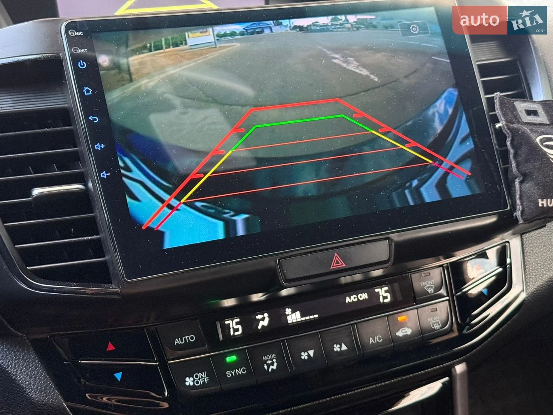 2017 Honda Accord - мініатюра 11