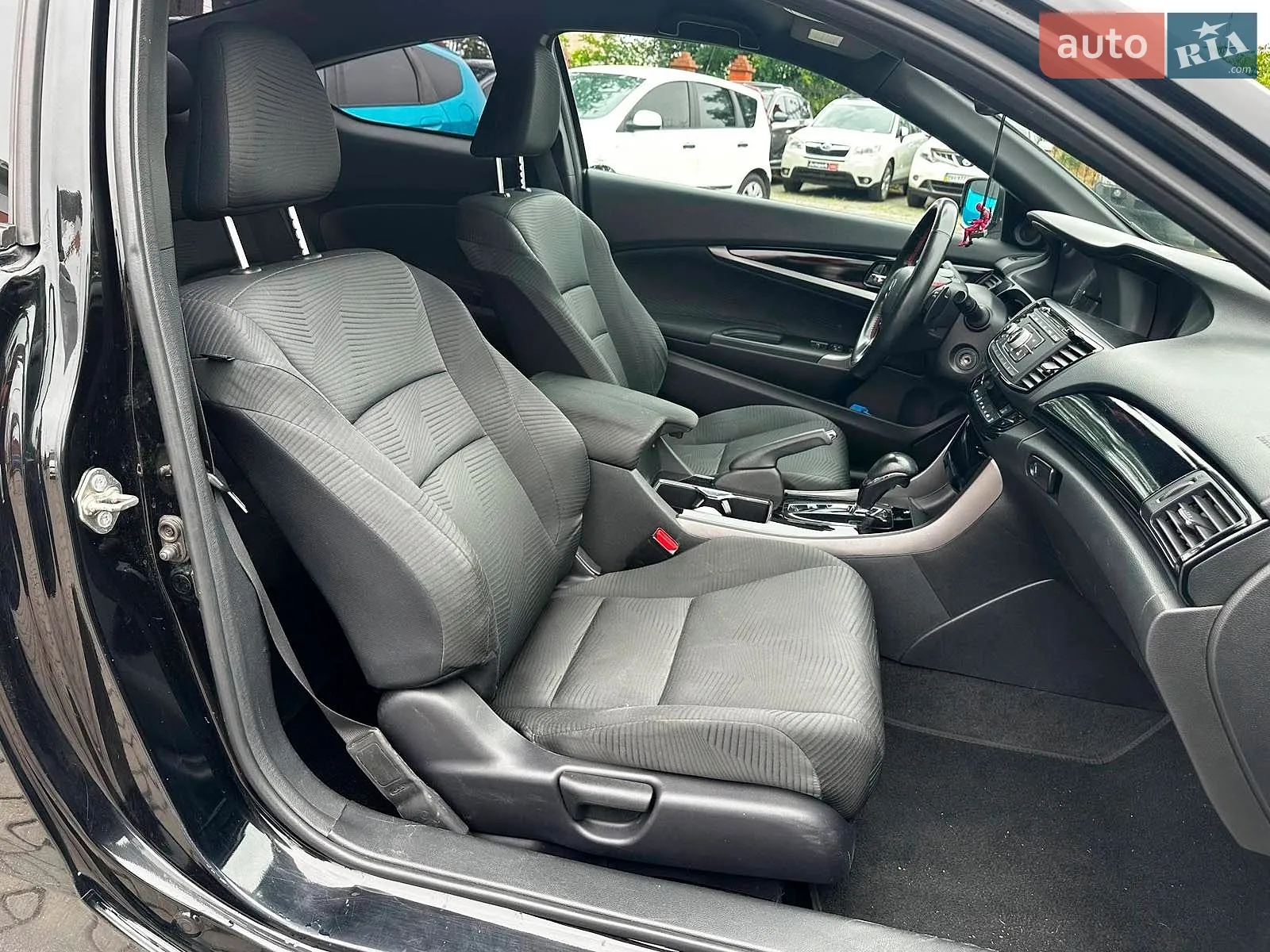 2016 Honda Accord - мініатюра 21