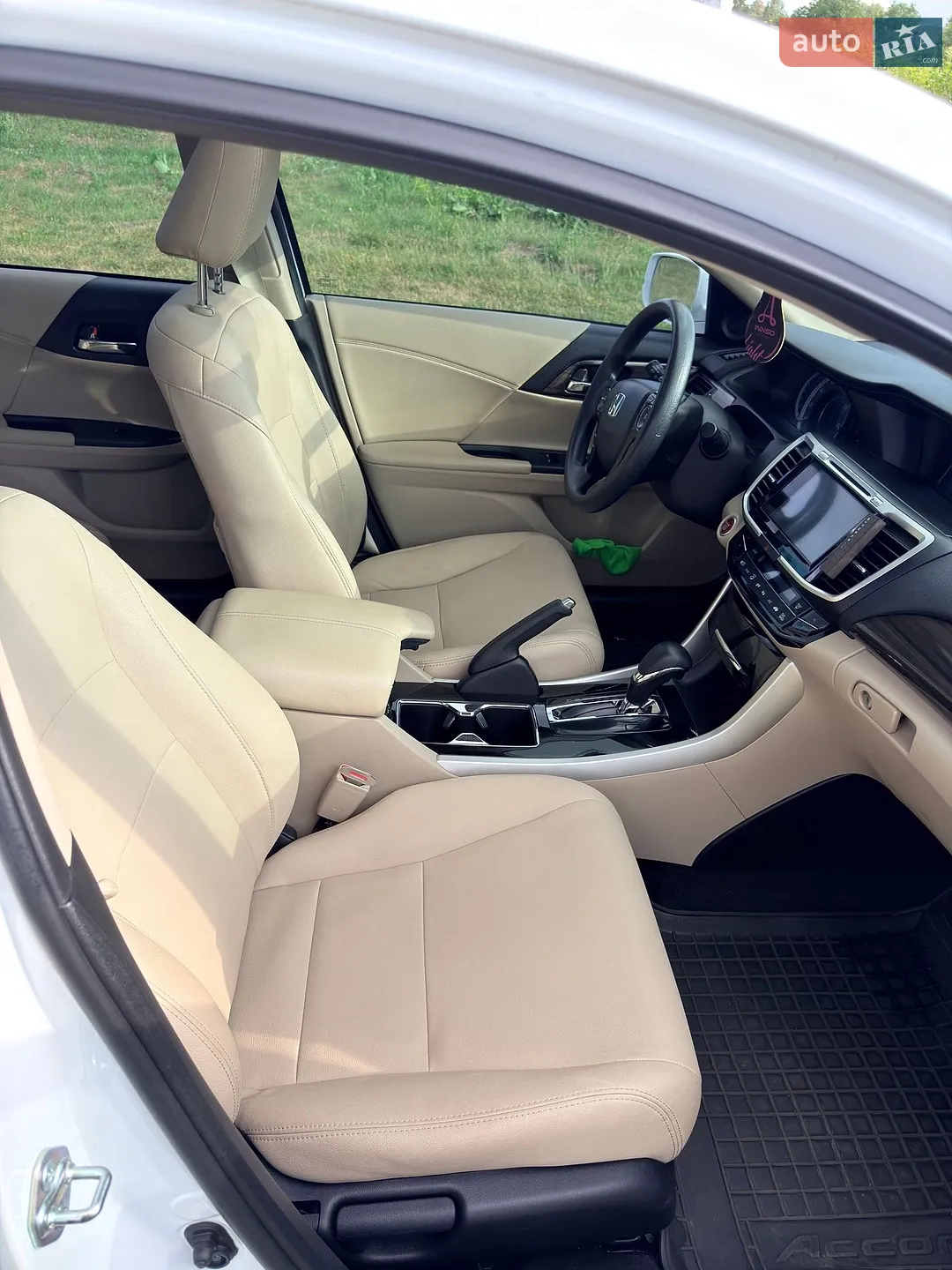 2016 Honda Accord - мініатюра 9