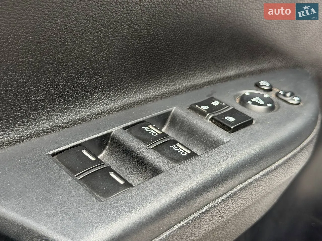 2013 Honda Accord - мініатюра 28