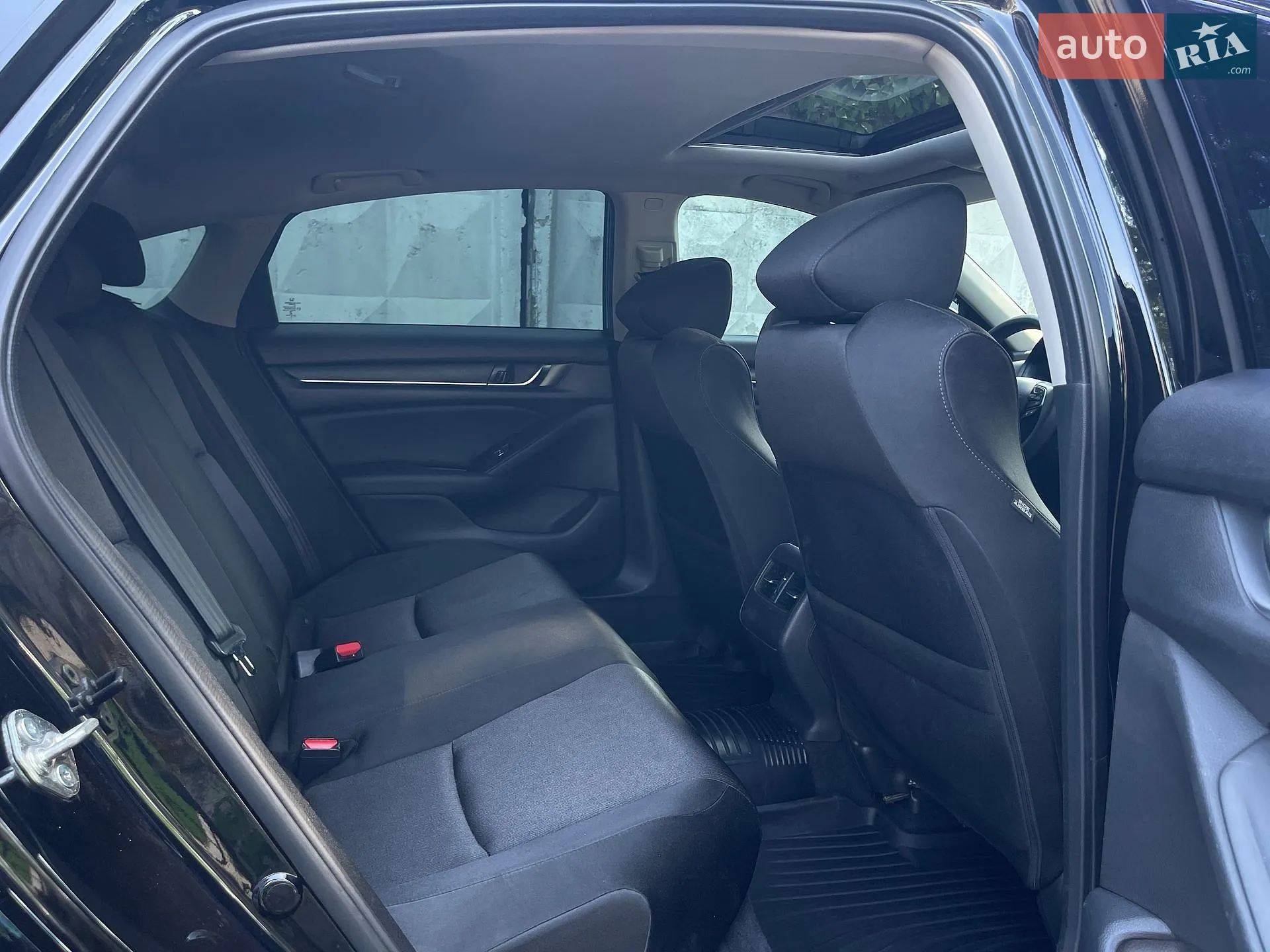 2018 Honda Accord - мініатюра 29