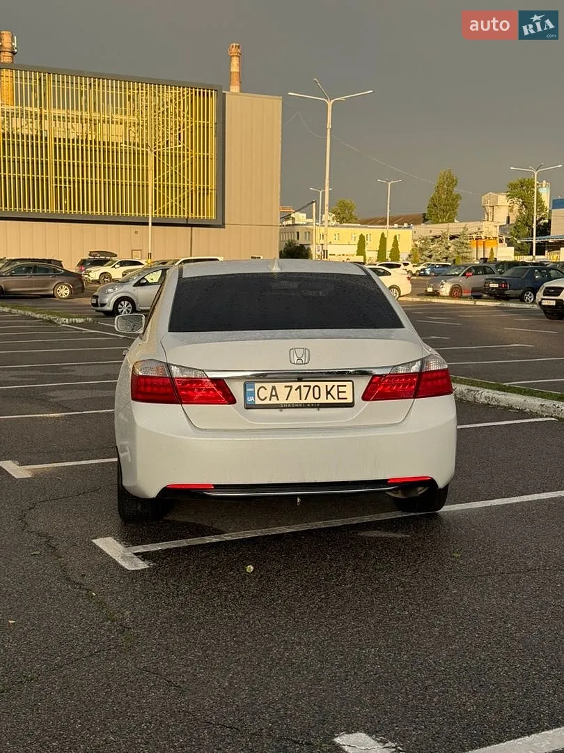2015 Honda Accord - мініатюра 8