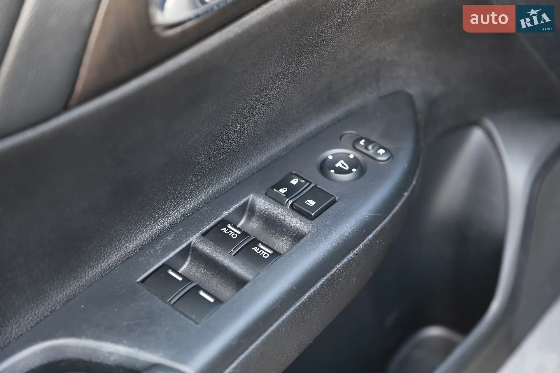 2013 Honda Accord - мініатюра 30