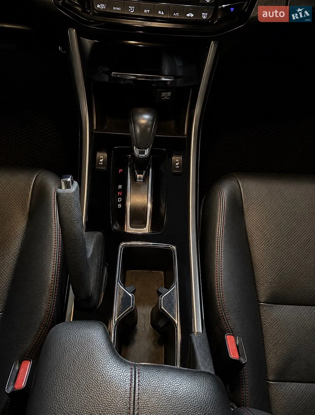 2016 Honda Accord - мініатюра 17