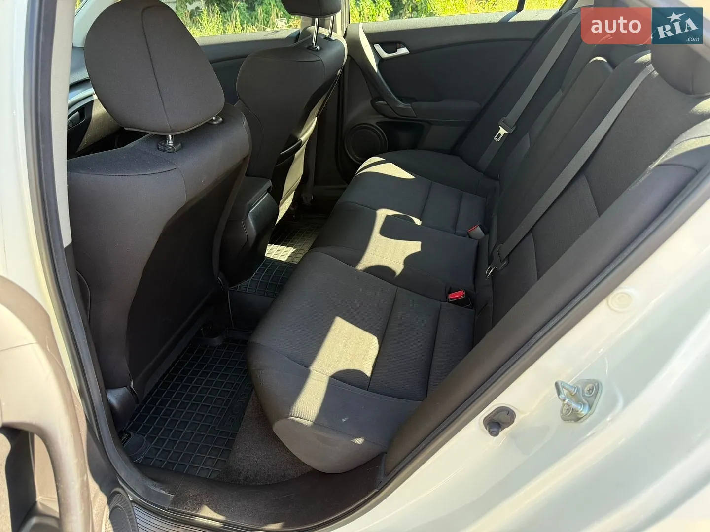 2011 Honda Accord - мініатюра 11