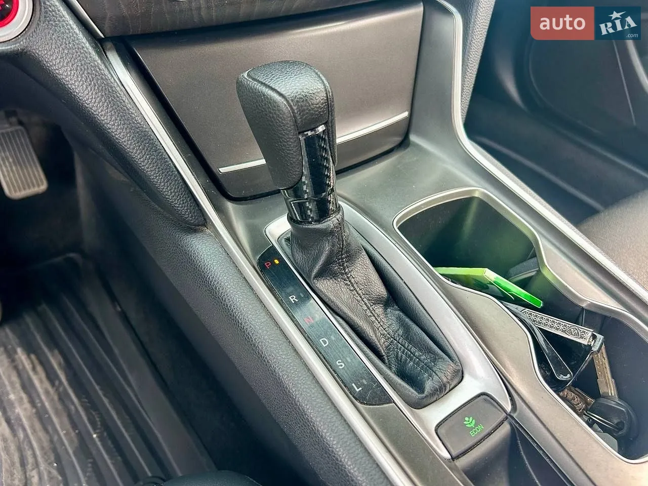 2018 Honda Accord - мініатюра 18