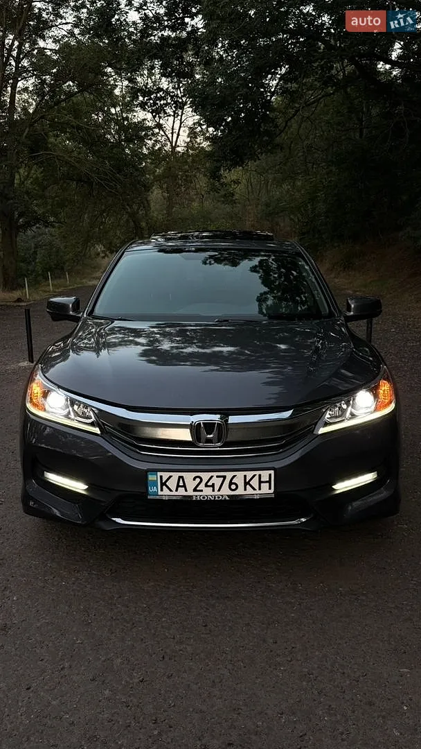 2015 Honda Accord - мініатюра 3