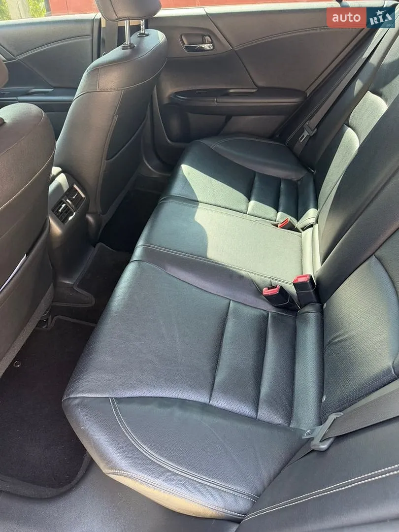 2013 Honda Accord - мініатюра 11