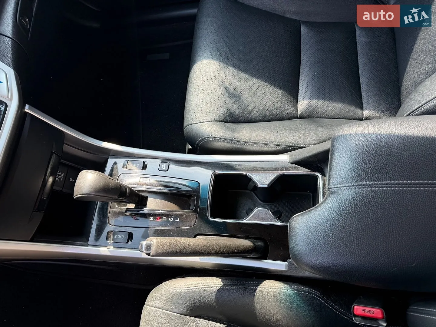 2013 Honda Accord - мініатюра 10