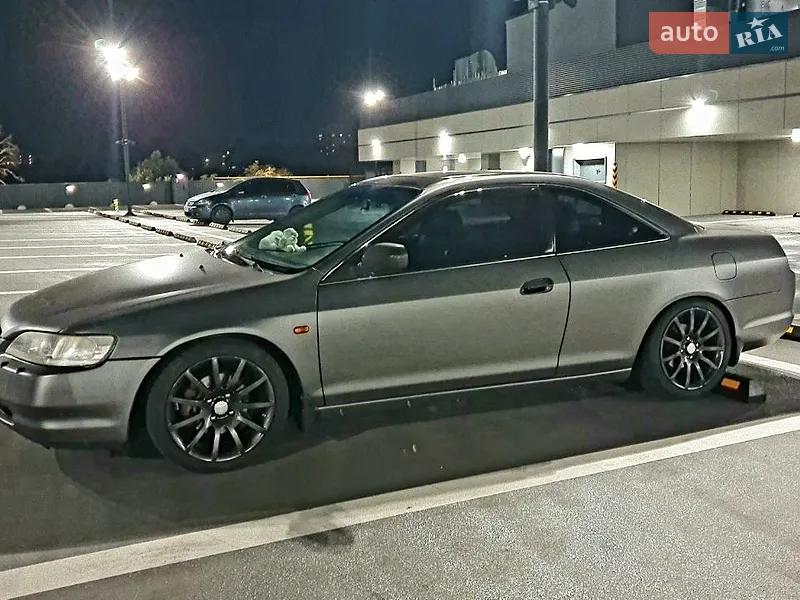 Honda Accord 2000