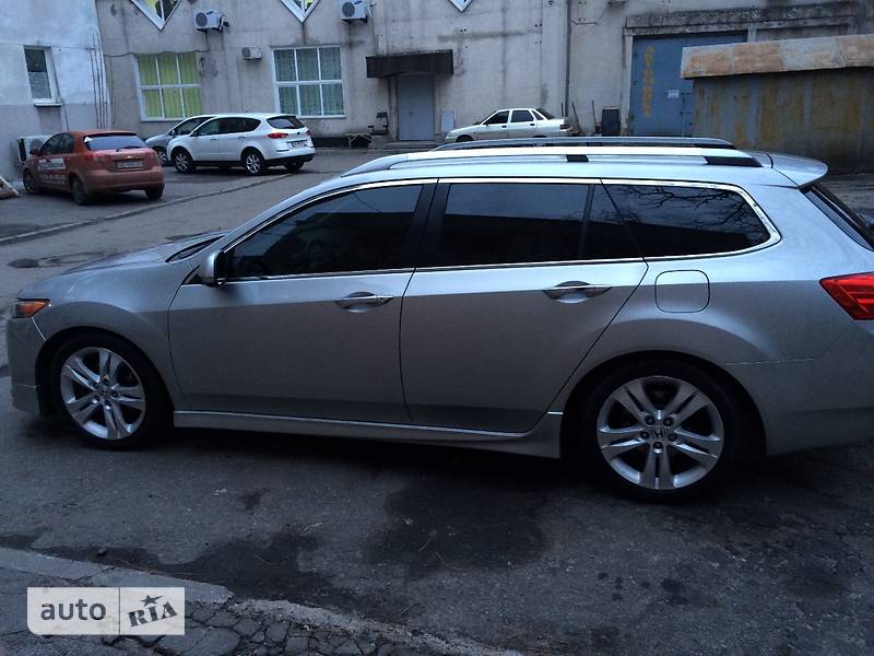 Универсал Honda Accord 2009 в Днепре