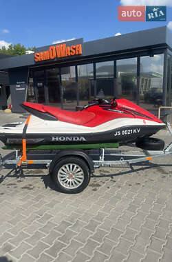 Гидроцикл туристический Honda AquaTrax F-12X 2005 в 