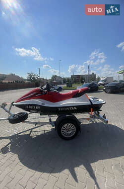 Гидроцикл туристический Honda AquaTrax F-12X 2005 в 