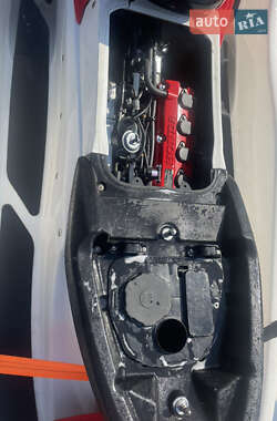 Гидроцикл туристический Honda AquaTrax F-12X 2005 в 