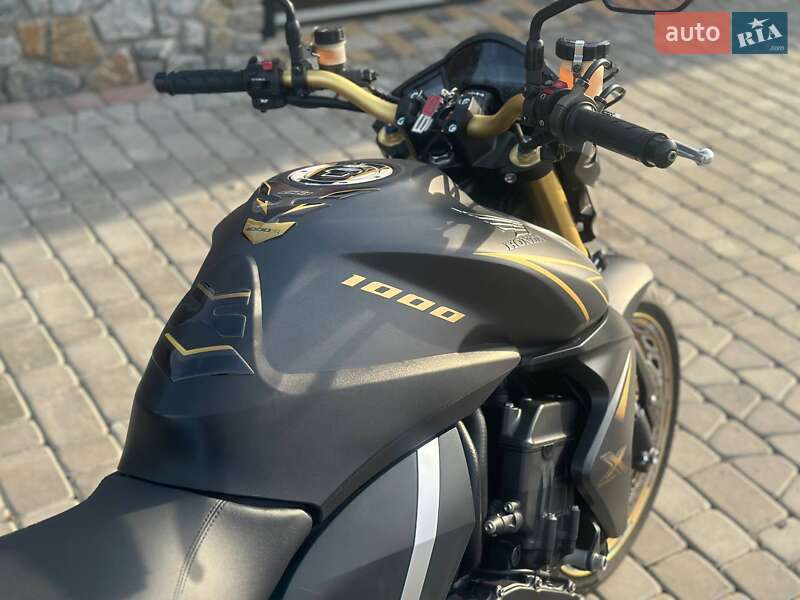 Мотоцикл Без обтікачів (Naked bike) Honda CB 1000R 2012 в Києві