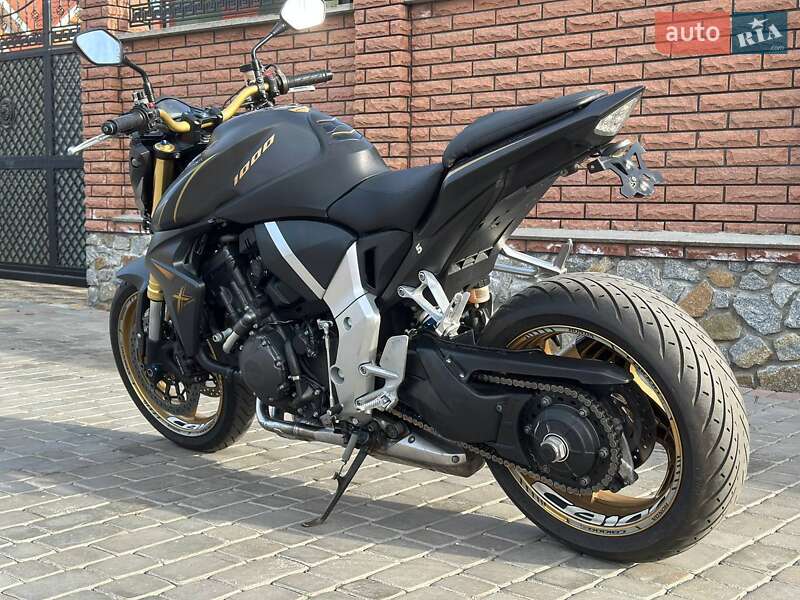 Мотоцикл Без обтікачів (Naked bike) Honda CB 1000R 2012 в Києві