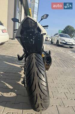 Мотоцикл Без обтекателей (Naked bike) Honda CB 1000R 2014 в 