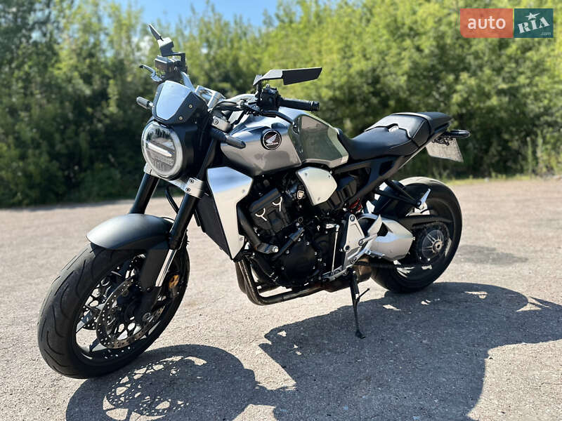 Мотоцикл Без обтікачів (Naked bike) Honda CB 1000R 2018 в Києві