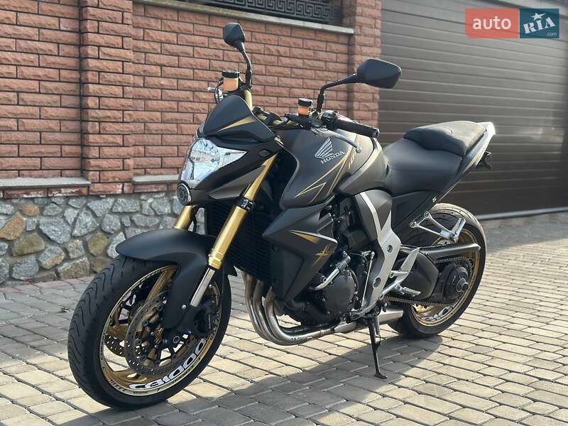 Мотоцикл Без обтекателей (Naked bike) Honda CB 1000R 2012 в Киеве