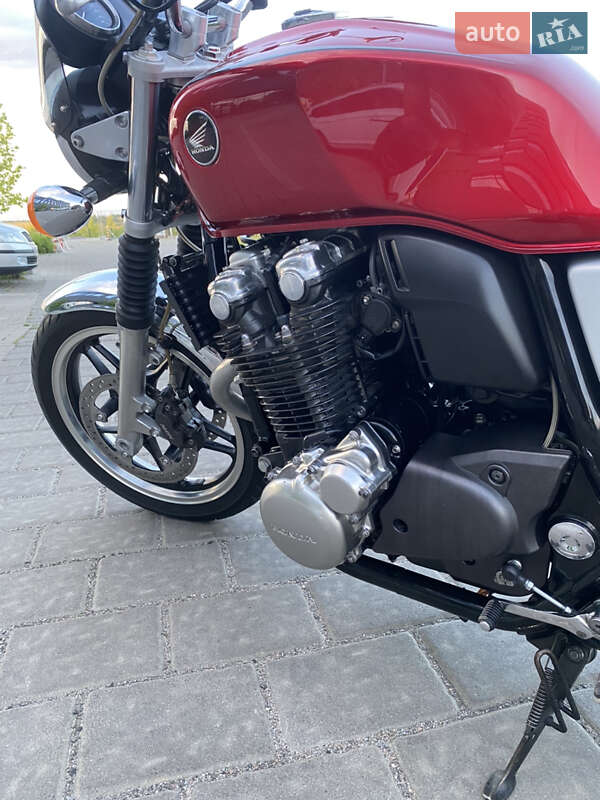 Мотоцикл Классік Honda CB 1100 2013 в Рівному