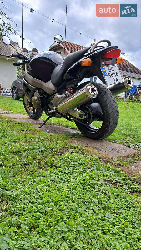 Спортбайк Honda CB 1100SF X-11 2000 в Львове фото 4 Спортбайк Honda CB 1100SF X-11 2000 в Львове
