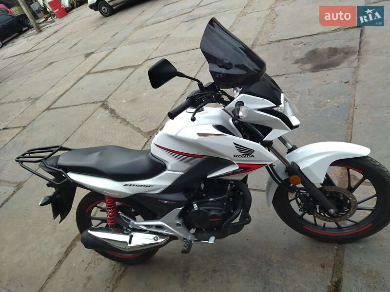 Honda CB 125F 2018