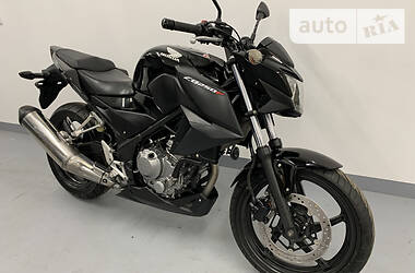Мотоцикл Без обтекателей (Naked bike) Honda CB 250T Hawk 2018 в 