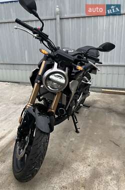 Мотоцикл Без обтекателей (Naked bike) Honda CB 300R 2021 в 