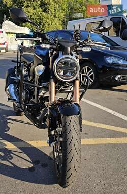 Мотоцикл Без обтекателей (Naked bike) Honda CB 300R 2021 в 