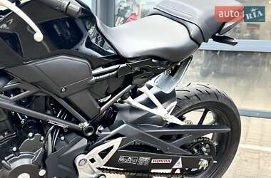 Мотоцикл Без обтекателей (Naked bike) Honda CB 300R 2020 в 