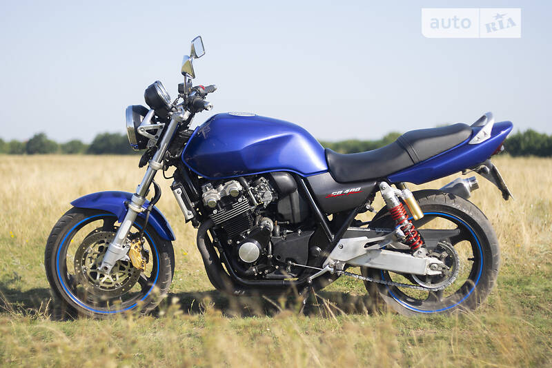 Honda CB 400