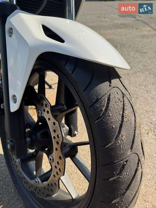 Мотоцикл Без обтекателей (Naked bike) Honda CB 400F 2013 в Киеве