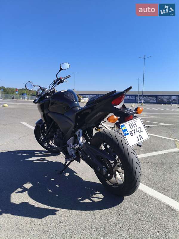 Мотоцикл Без обтекателей (Naked bike) Honda CB 400F 2014 в Одессе фото 9 Мотоцикл Без обтекателей (Naked bike) Honda CB 400F 2014 в Одессе