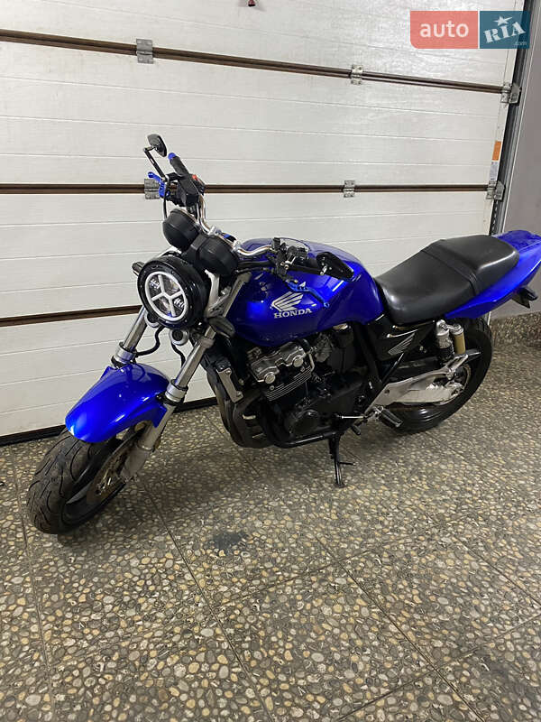 Мотоцикл Без обтекателей (Naked bike) Honda CB 400SF 2002 в Одессе