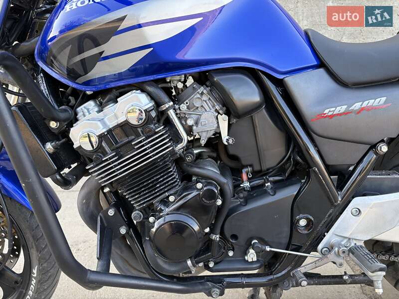 Мотоцикл Без обтікачів (Naked bike) Honda CB 400SF 2002 в Білгороді-Дністровському фото 8 Мотоцикл Без обтікачів (Naked bike) Honda CB 400SF 2002 в Білгороді-Дністровському