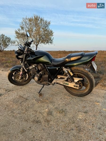 Мотоцикл Без обтекателей (Naked bike) Honda CB 400SF 1996 в Одессе