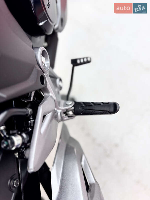 Спортбайк Honda CB 400X 2024 в Одессе