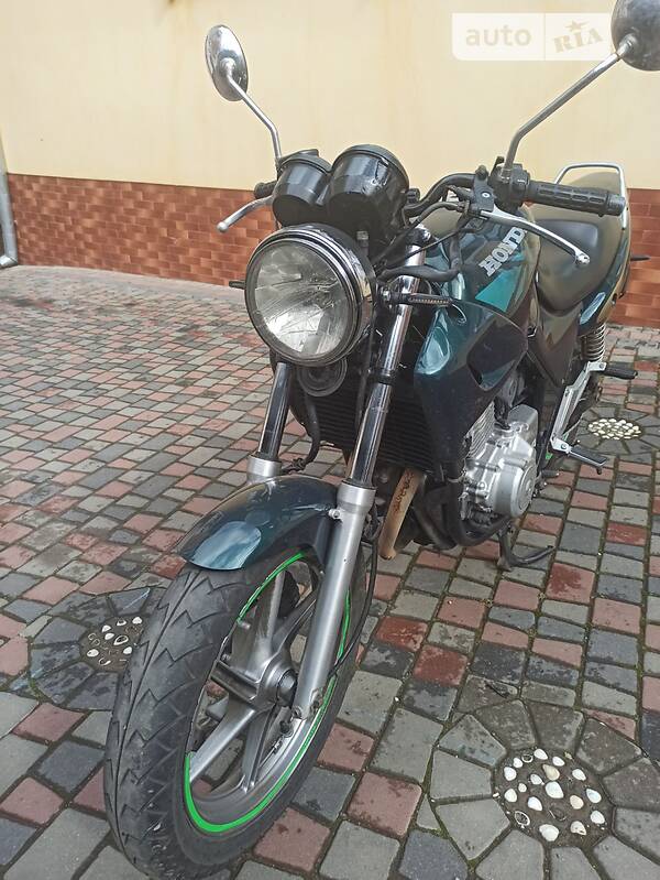 Мотоцикл Без обтекателей (Naked bike) Honda CB 500 1995 в Черновцах