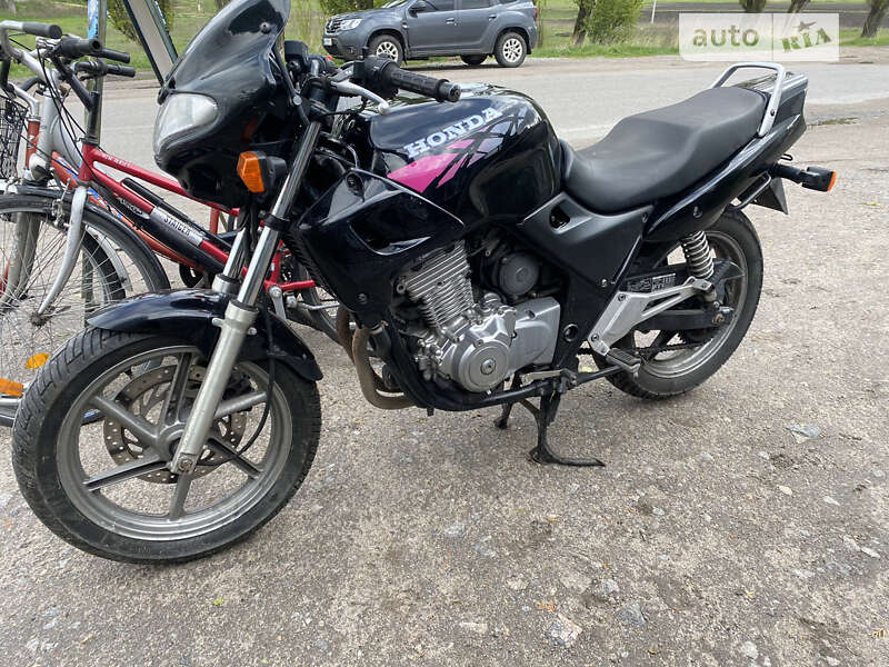 Спортбайк Honda CB 500 1994 в Виннице