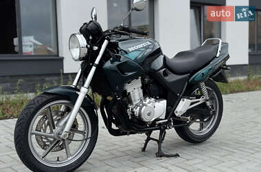 Мотоцикл Без обтекателей (Naked bike) Honda CB 500 1997 в 