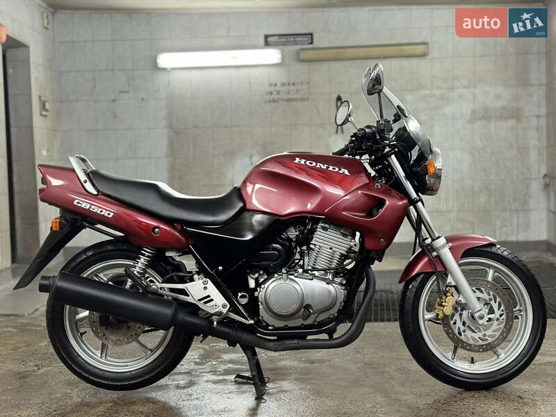 Мотоцикл Без обтекателей (Naked bike) Honda CB 500 1997 в 