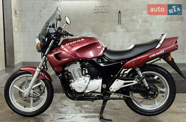 Мотоцикл Без обтекателей (Naked bike) Honda CB 500 1997 в 
