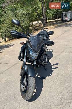 Мотоцикл Спорт-туризм Honda CB 500F 2017 в 