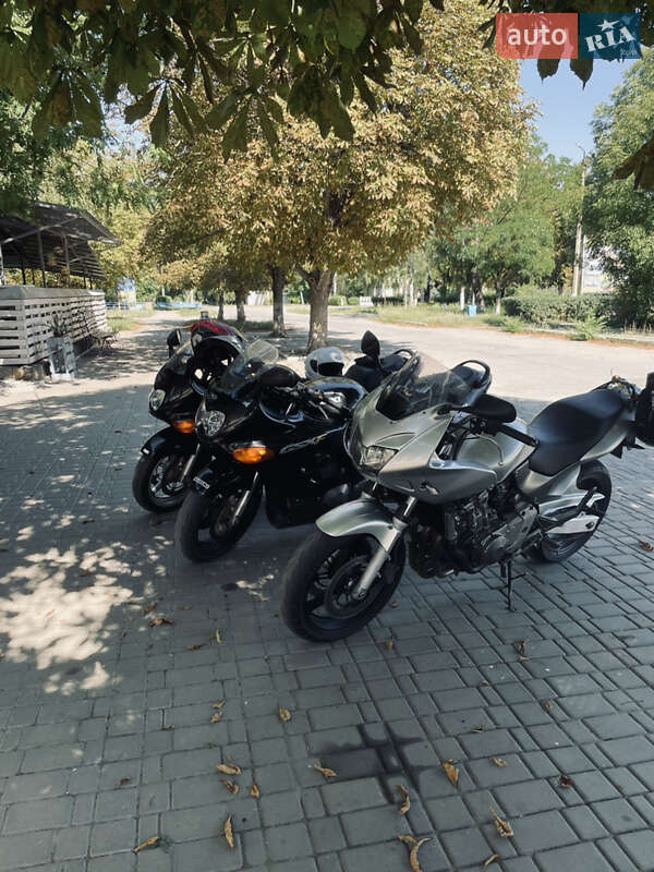 Мотоцикл Спорт-туризм Honda CB 600F Hornet 2001 в Гайвороне